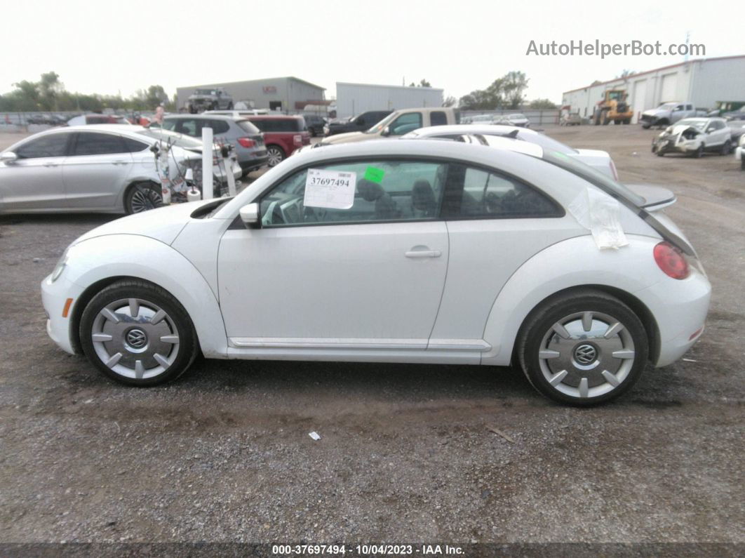 2016 Volkswagen Beetle 1.8t Sel White vin: 3VWJ07AT8GM602137