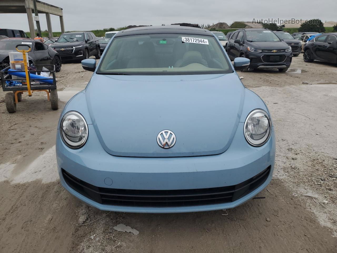 2014 Volkswagen Beetle  Turquoise vin: 3VWJ17AT1EM660360