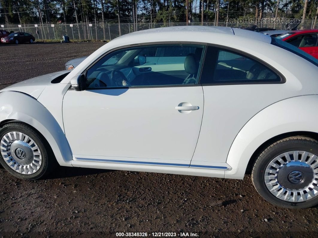 2014 Volkswagen Beetle 1.8t Белый vin: 3VWJ17AT9EM637568