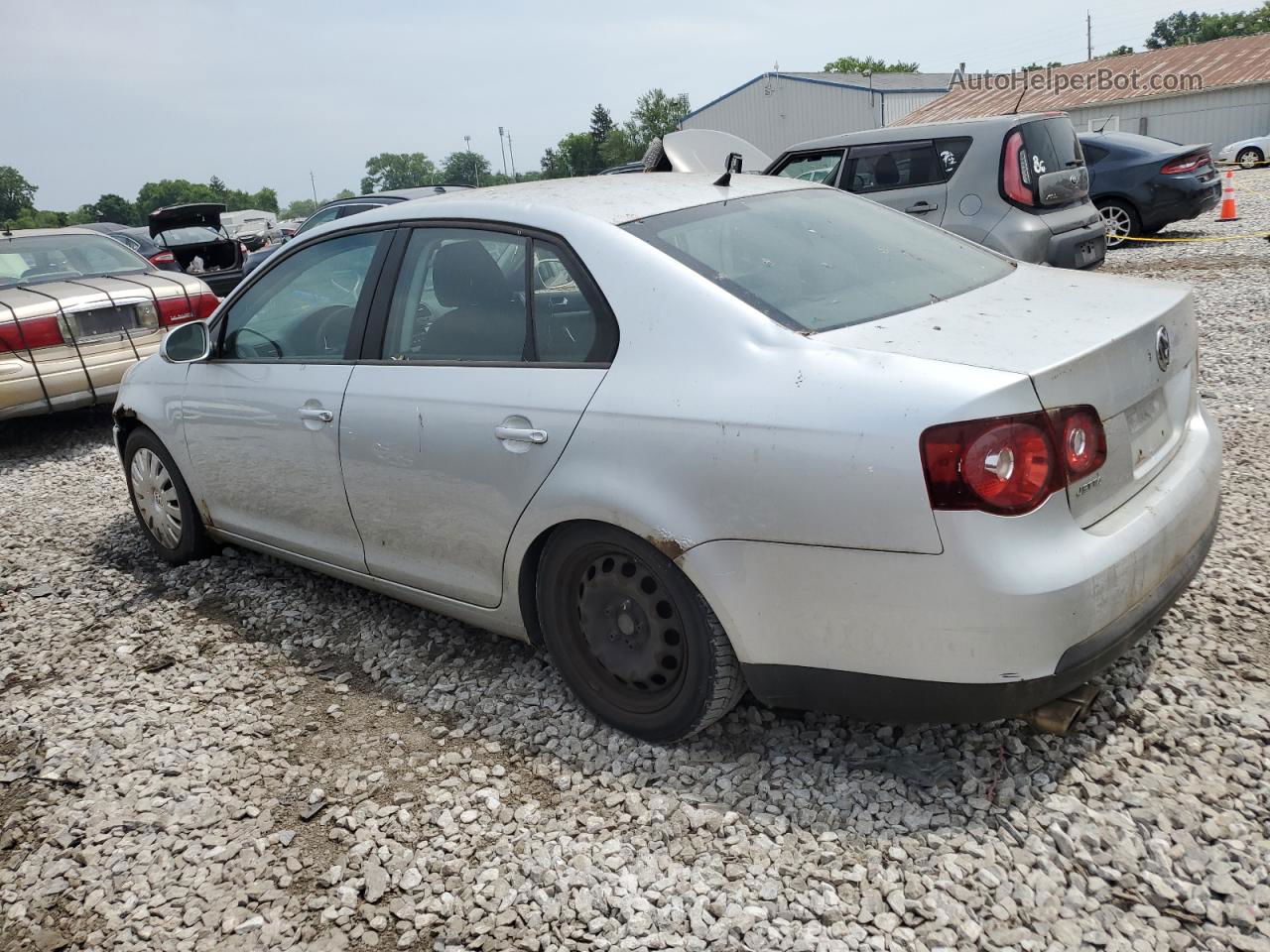 2009 Volkswagen Jetta S Silver vin: 3VWJM71K29M166478