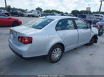 2009 Volkswagen Jetta Sedan S Silver vin: 3VWJM71K69M006457