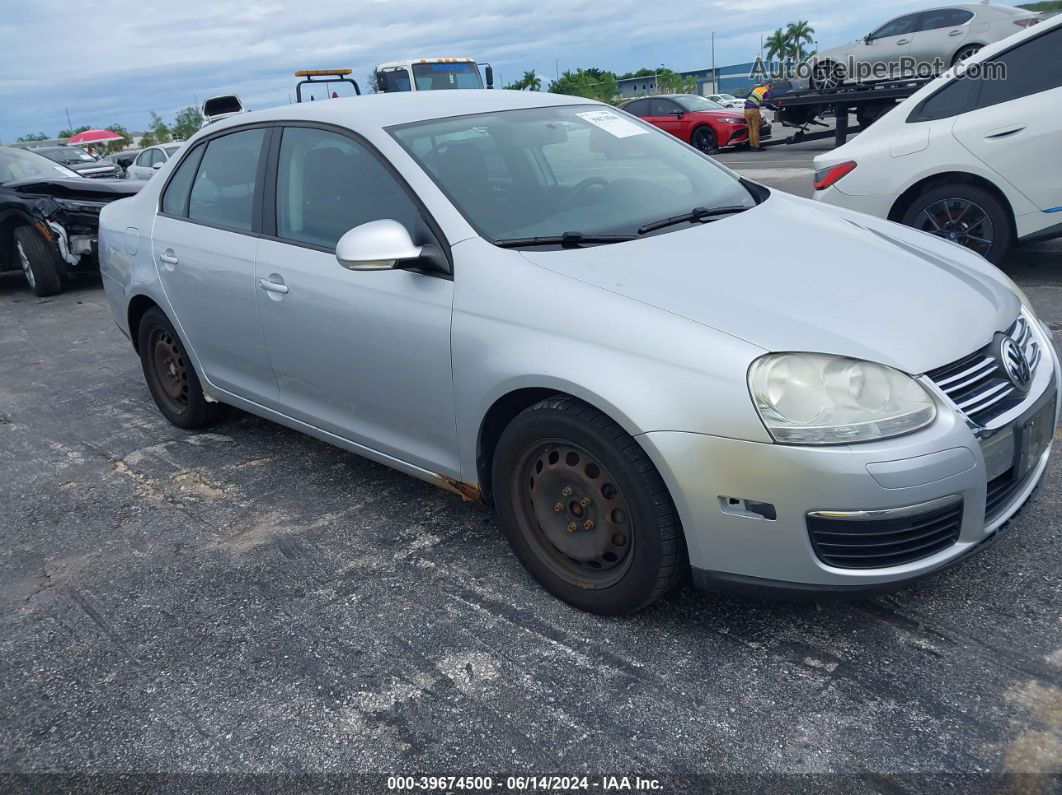 2009 Volkswagen Jetta S Silver vin: 3VWJM71K69M088934