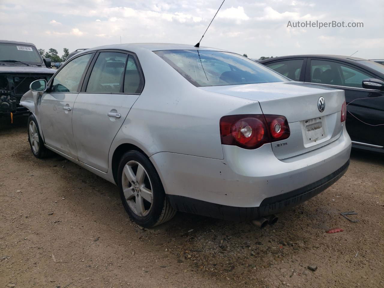 2009 Volkswagen Jetta S Silver vin: 3VWJM71KX9M079427