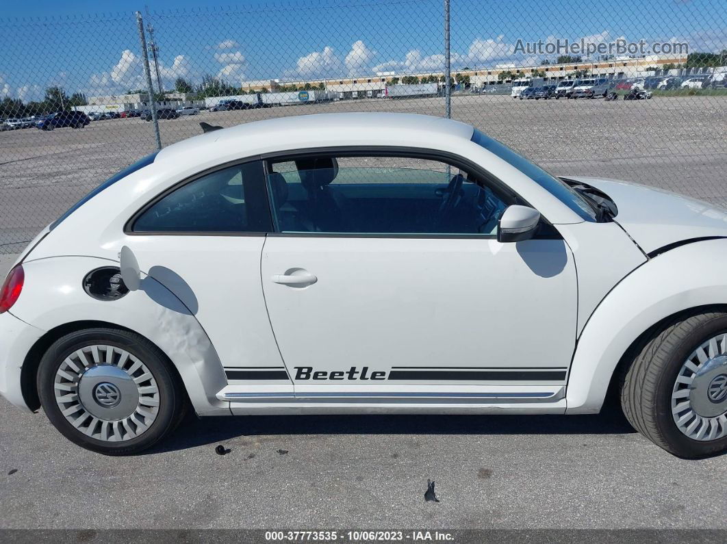 2014 Volkswagen Beetle Coupe 2.5l White vin: 3VWJP7AT3EM609134