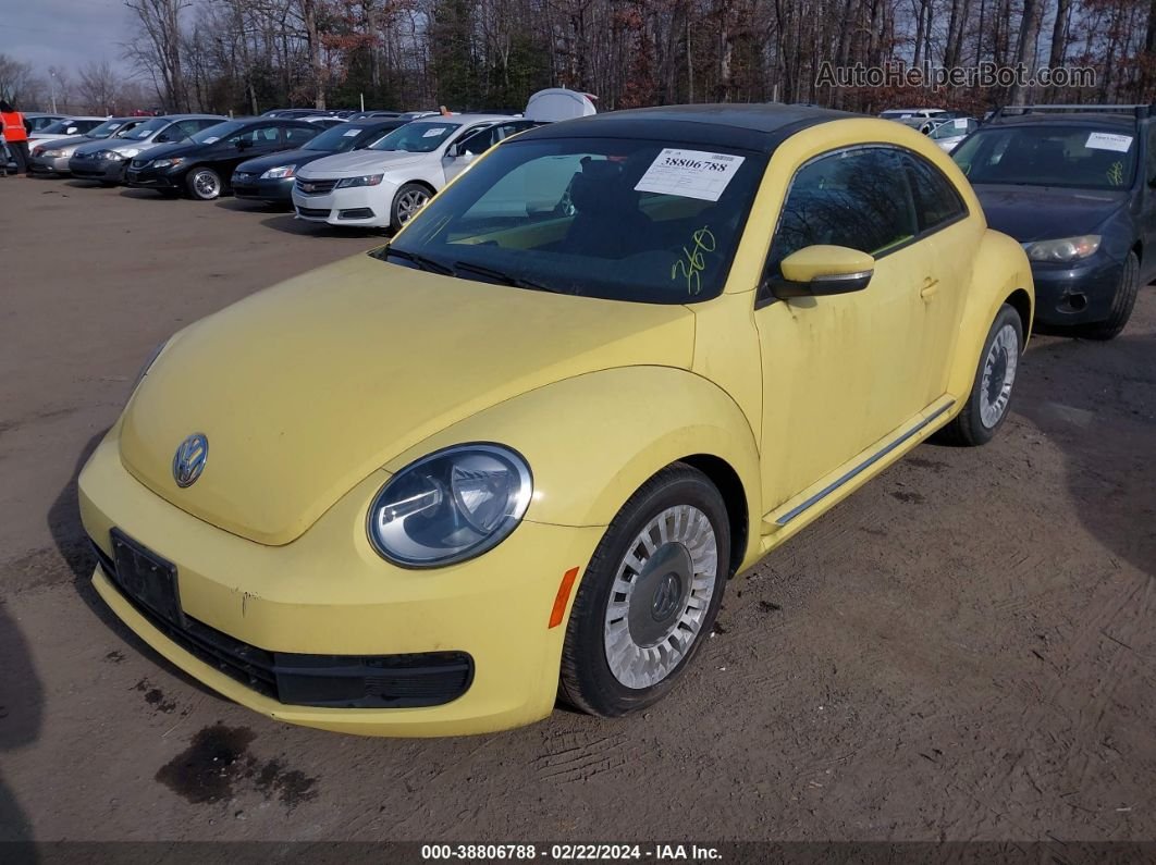 2014 Volkswagen Beetle 2.5l Yellow vin: 3VWJP7AT3EM631473