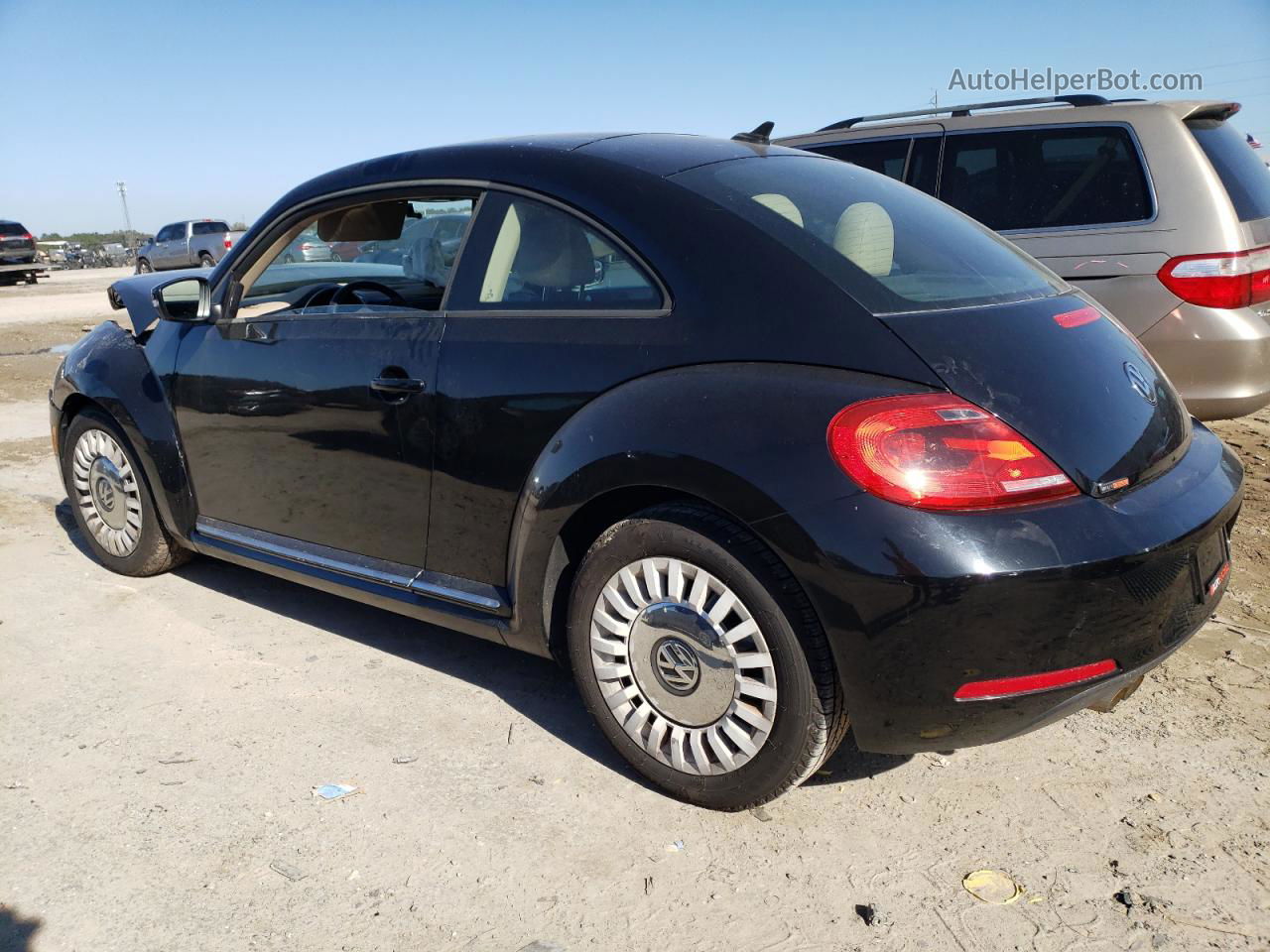 2014 Volkswagen Beetle  Черный vin: 3VWJP7AT8EM612854