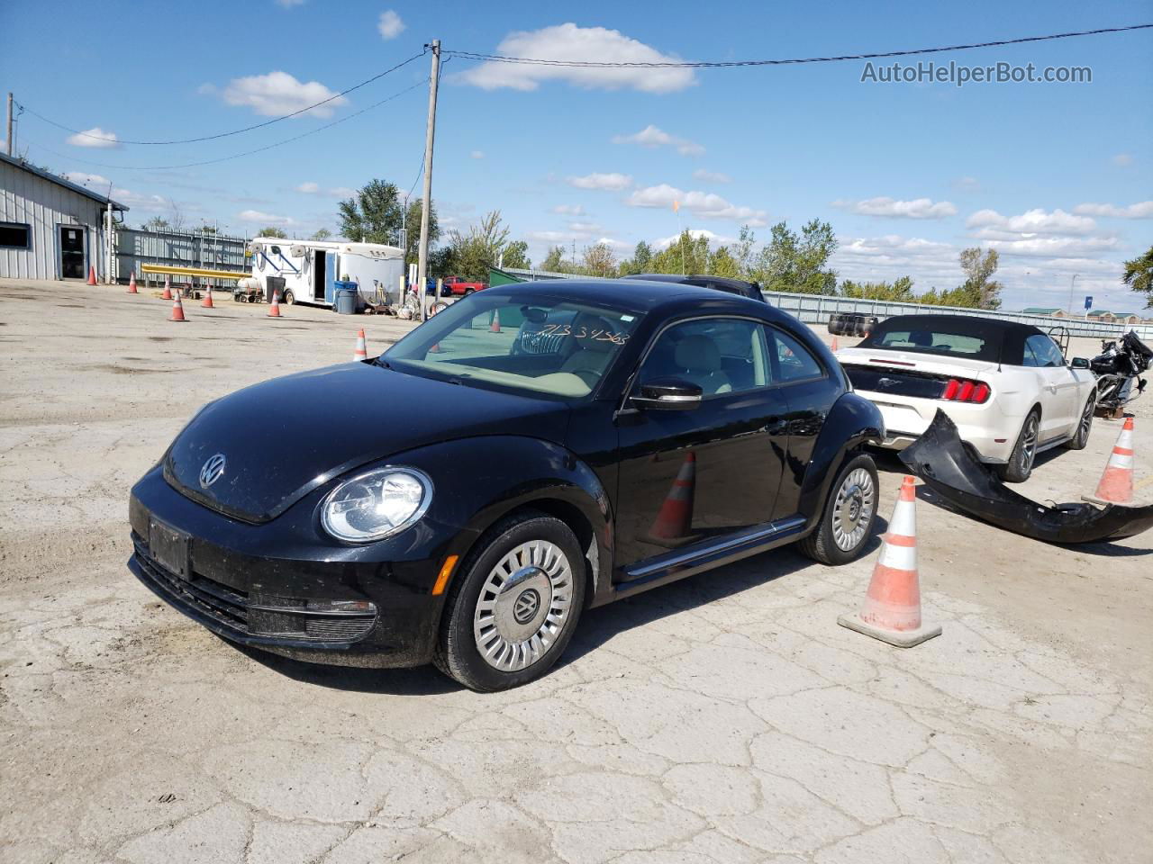 2014 Volkswagen Beetle  Black vin: 3VWJX7AT0EM622293