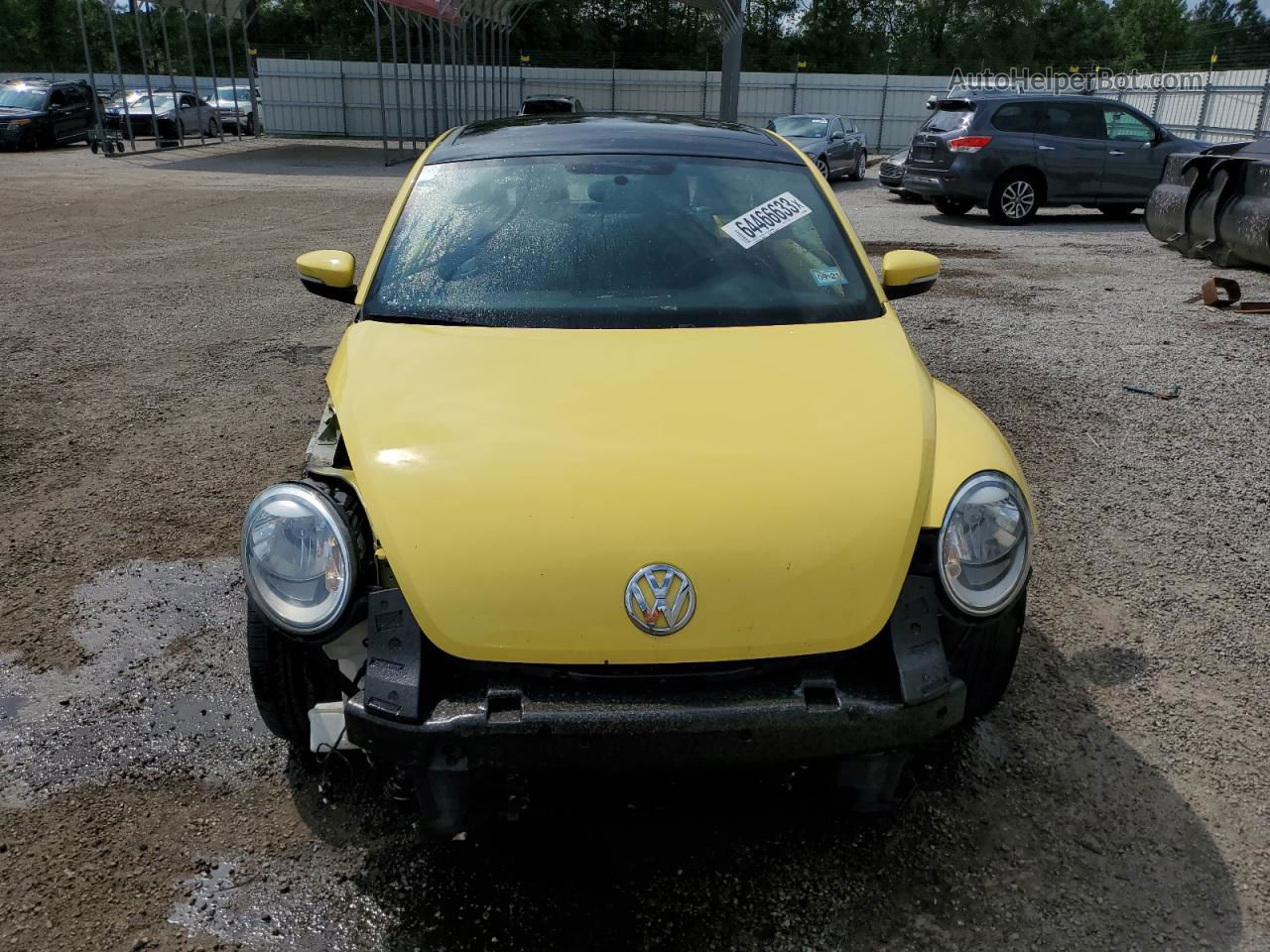 2014 Volkswagen Beetle  Yellow vin: 3VWJX7AT8EM633364