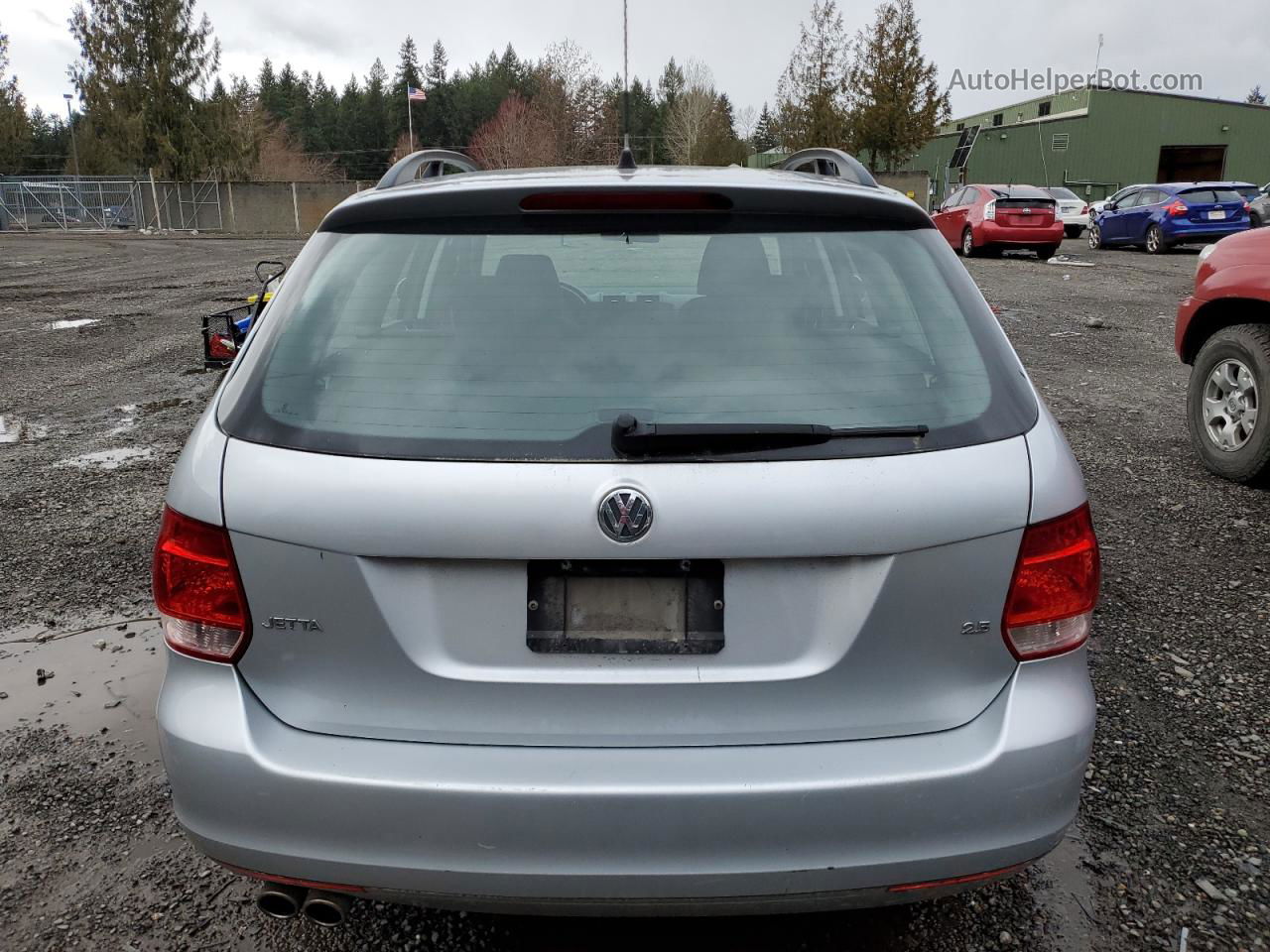 2009 Volkswagen Jetta S Silver vin: 3VWKZ71K39M295433