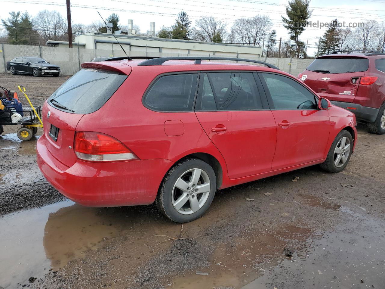 2009 Volkswagen Jetta S Red vin: 3VWKZ71K69M282496