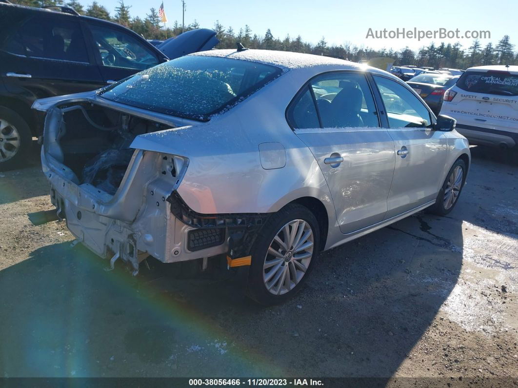 2016 Volkswagen Jetta 1.8t Sel Silver vin: 3VWL17AJ0GM224061