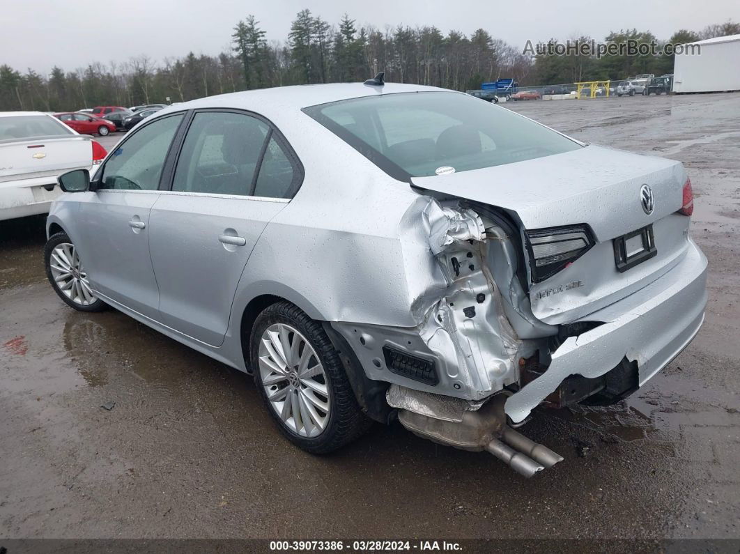 2016 Volkswagen Jetta 1.8t Sel Серебряный vin: 3VWL17AJ0GM315007