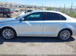 2016 Volkswagen Jetta 1.8t Sel Серебряный vin: 3VWL17AJ2GM232758