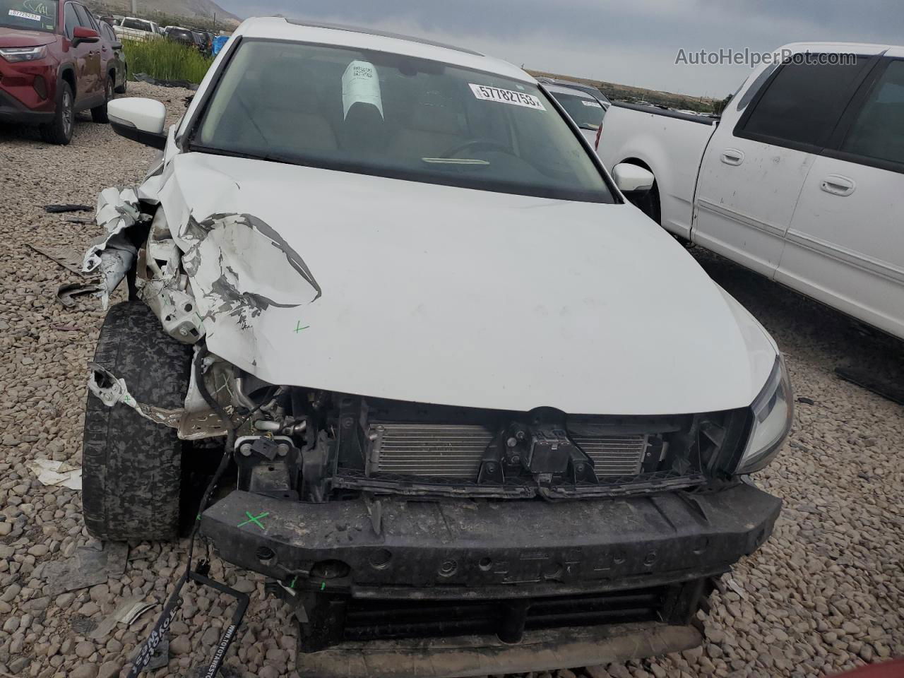 2017 Volkswagen Jetta Sel White vin: 3VWL17AJ2HM384475