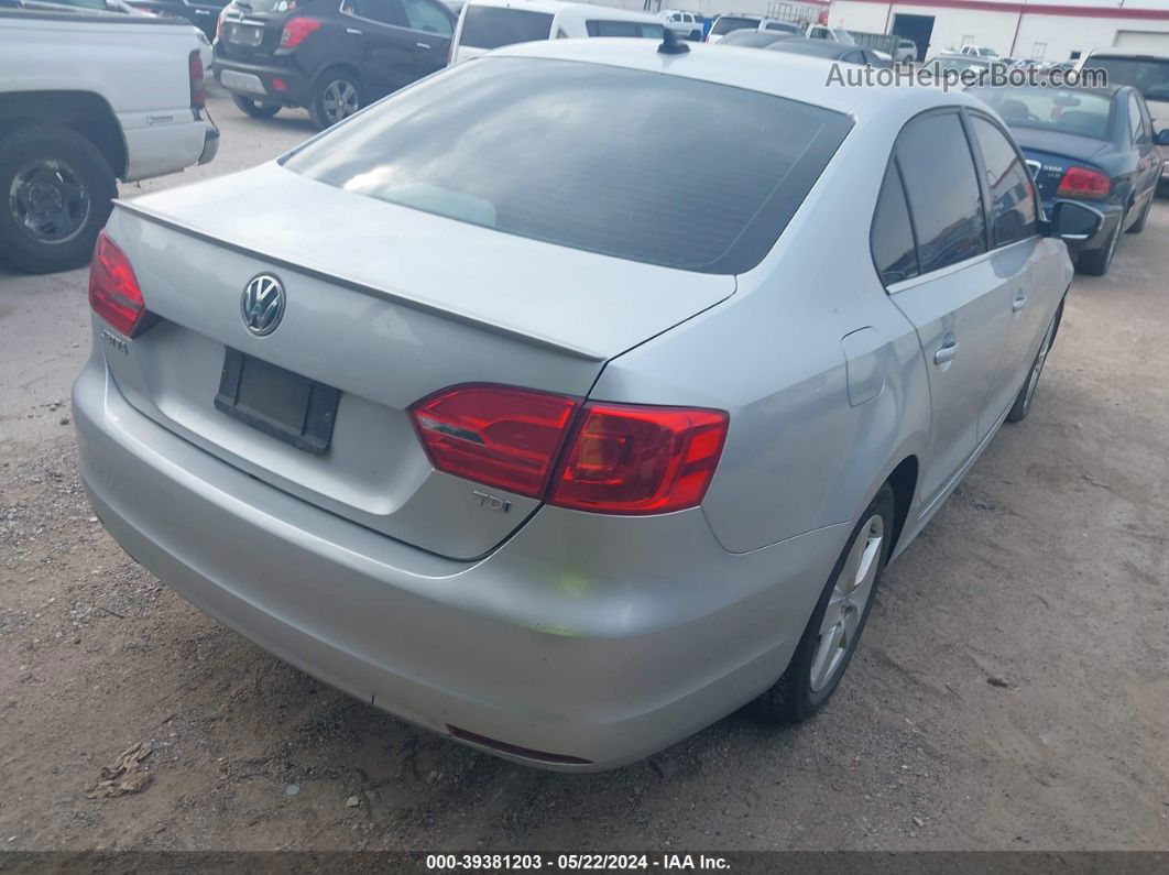 2013 Volkswagen Jetta 2.0l Tdi Silver vin: 3VWLL7AJ4DM273009