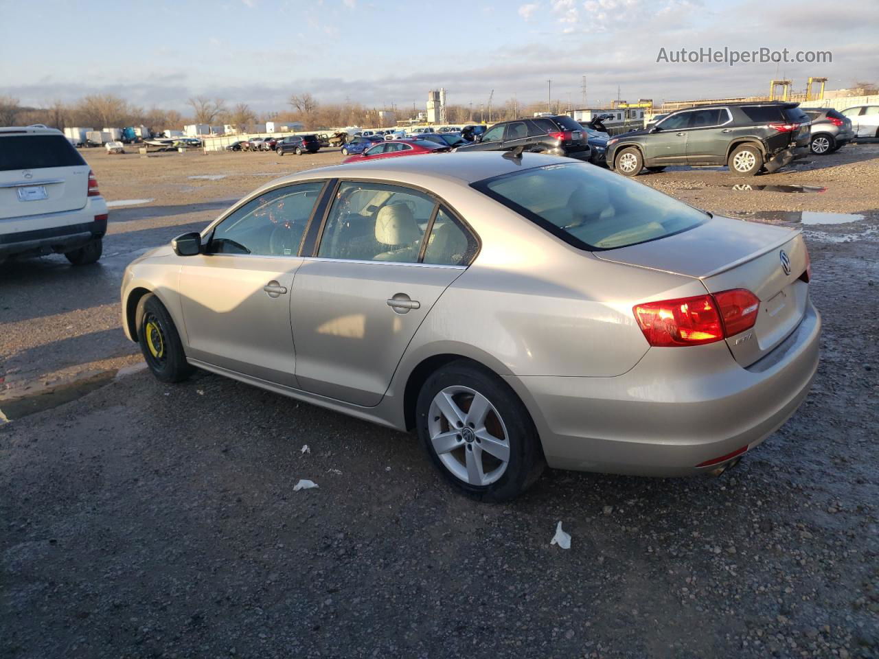 2014 Volkswagen Jetta Tdi Beige vin: 3VWLL7AJ4EM225480