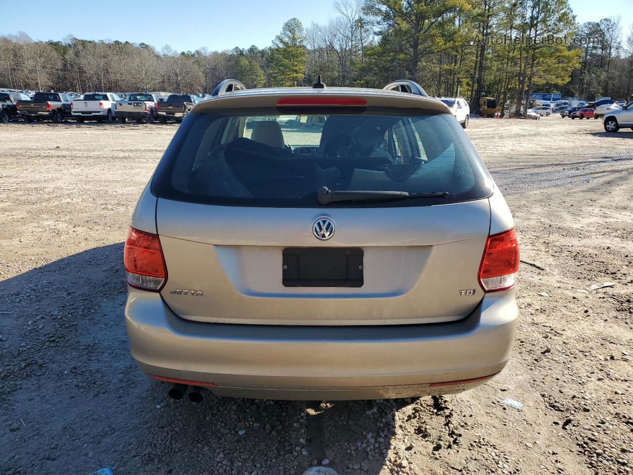 2013 Volkswagen Jetta Tdi Tan vin: 3VWPL7AJ2DM674883