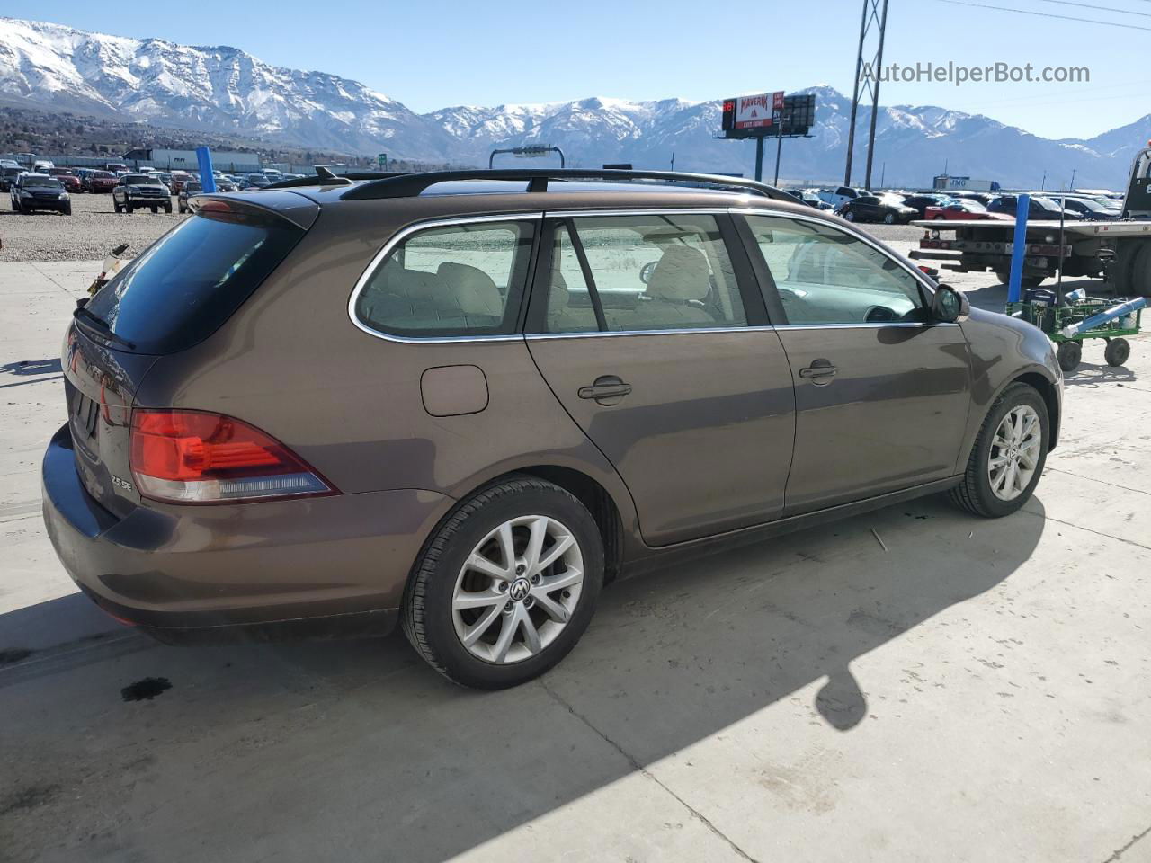 2014 Volkswagen Jetta S Brown vin: 3VWPP7AJ3EM609336