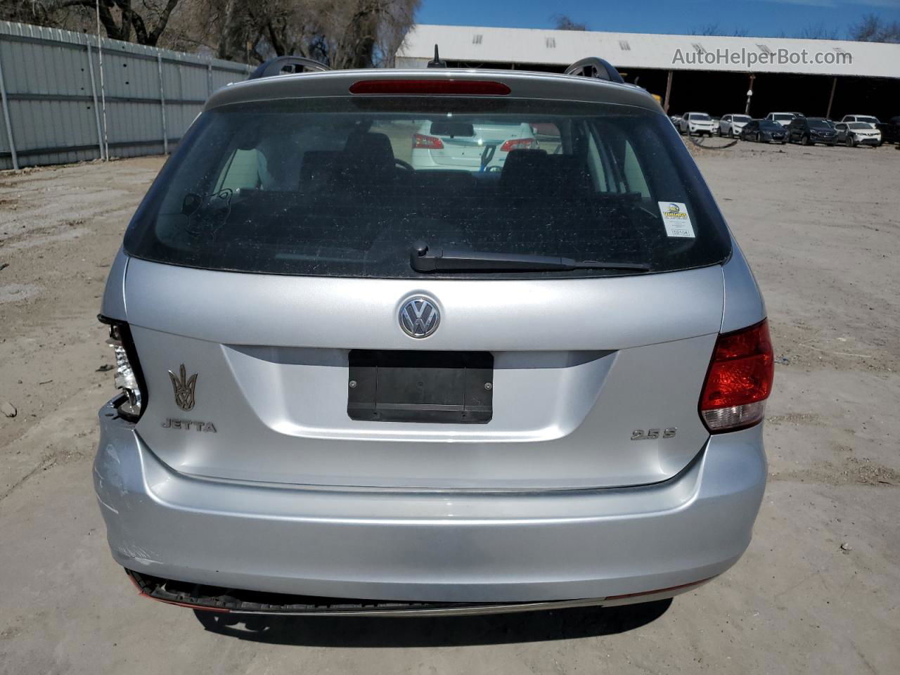 2011 Volkswagen Jetta S Silver vin: 3VWPX7AJ3BM687076