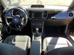 2014 Volkswagen Beetle  Черный vin: 3VWRL7AT6EM632308