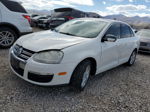 2009 Volkswagen Jetta Se White vin: 3VWRM71K19M057383