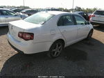 2009 Volkswagen Jetta Sedan Se/sel White vin: 3VWRM71K39M056087