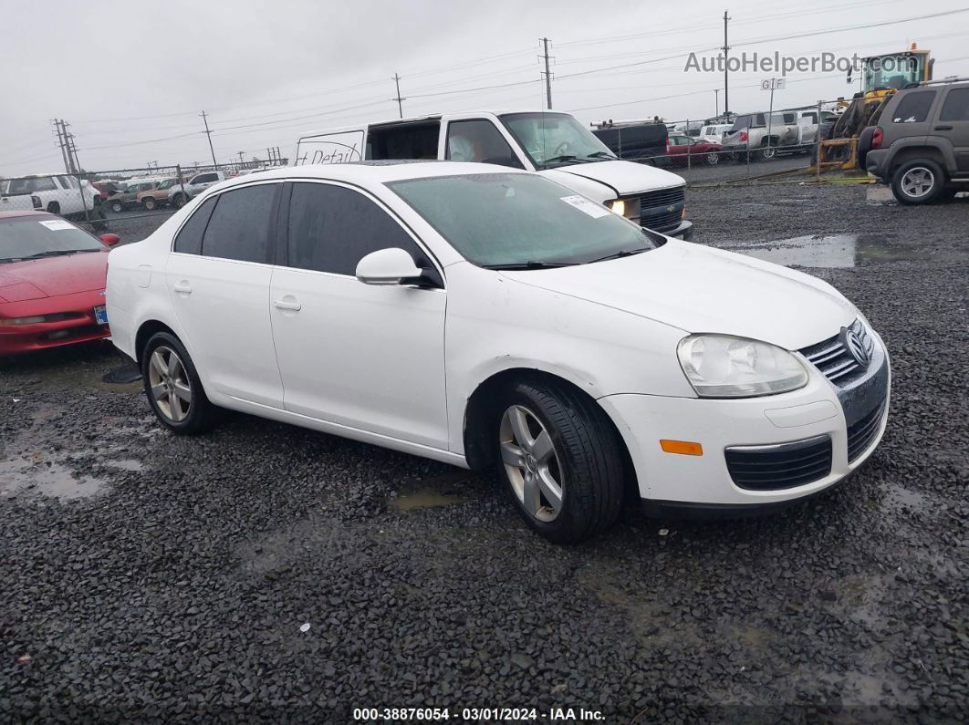 2009 Volkswagen Jetta Se/sel White vin: 3VWRM71K59M035984