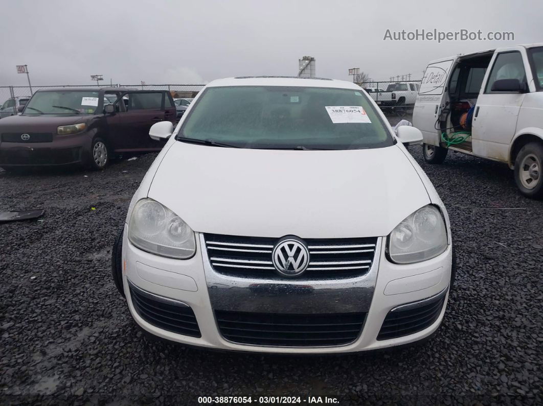 2009 Volkswagen Jetta Se/sel White vin: 3VWRM71K59M035984