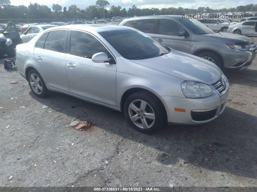 2009 Volkswagen Jetta Sedan Se/sel Silver vin: 3VWRM71K89M035462