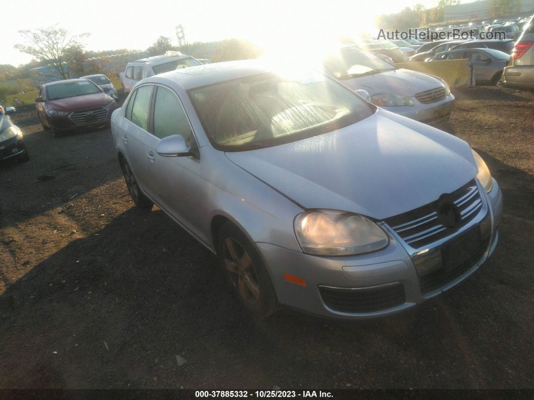 2009 Volkswagen Jetta Sedan Se Silver vin: 3VWRZ71K39M172715