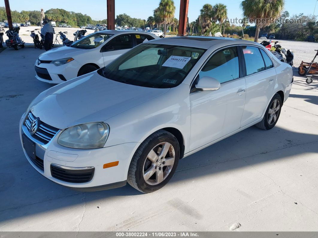 2009 Volkswagen Jetta Sedan Se/sel White vin: 3VWRZ71K69M050852