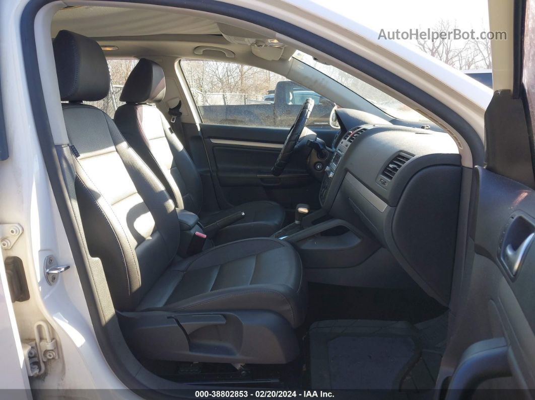 2009 Volkswagen Jetta 2.5l Se Белый vin: 3VWTM71K99M270278