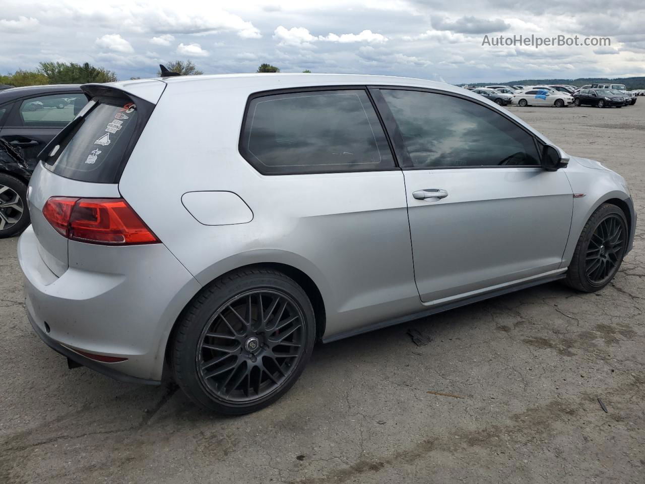 2015 Volkswagen Gti  Серебряный vin: 3VWTT7AU9FM060408