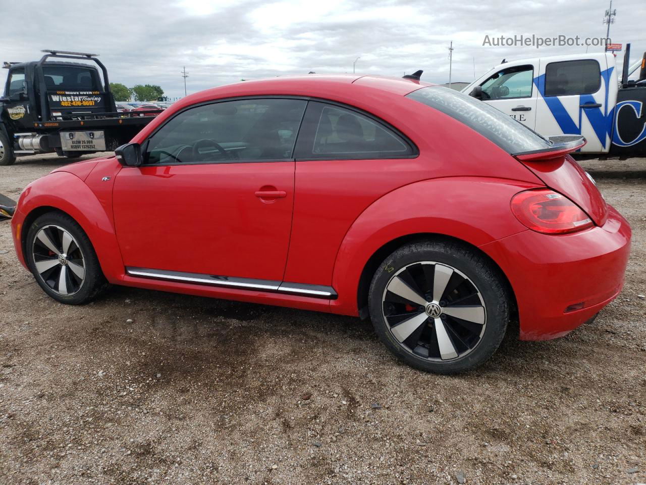 2014 Volkswagen Beetle Turbo Red vin: 3VWVS7AT8EM611185