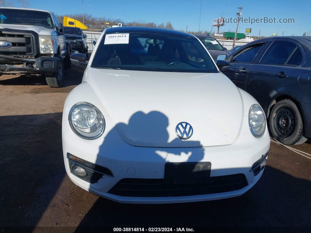 2014 Volkswagen Beetle 2.0t R-line White vin: 3VWVS7AT9EM629033