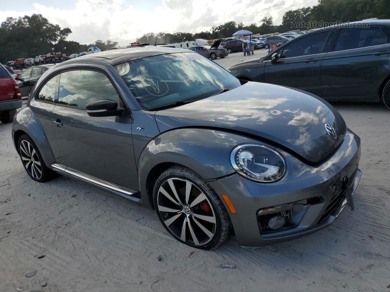 2014 Volkswagen Beetle Turbo Gray vin: 3VWVT7AT3EM631129