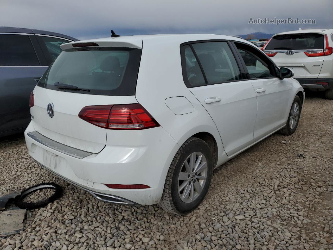 2019 Volkswagen Golf S White vin: 3VWW57AU1KM033513