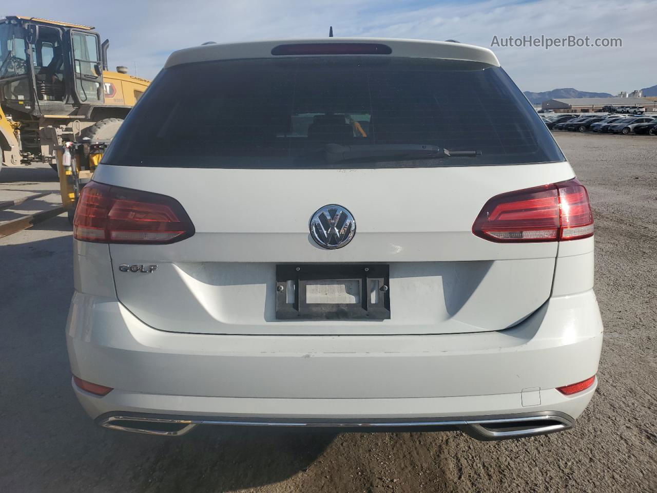 2019 Volkswagen Golf Sportwagen S White vin: 3VWY57AU6KM509697