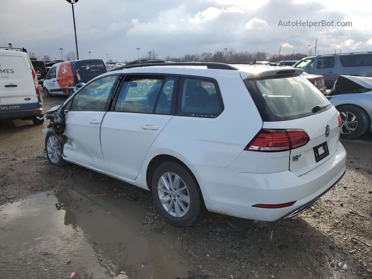 2019 Volkswagen Golf Sportwagen S White vin: 3VWY57AU7KM509739