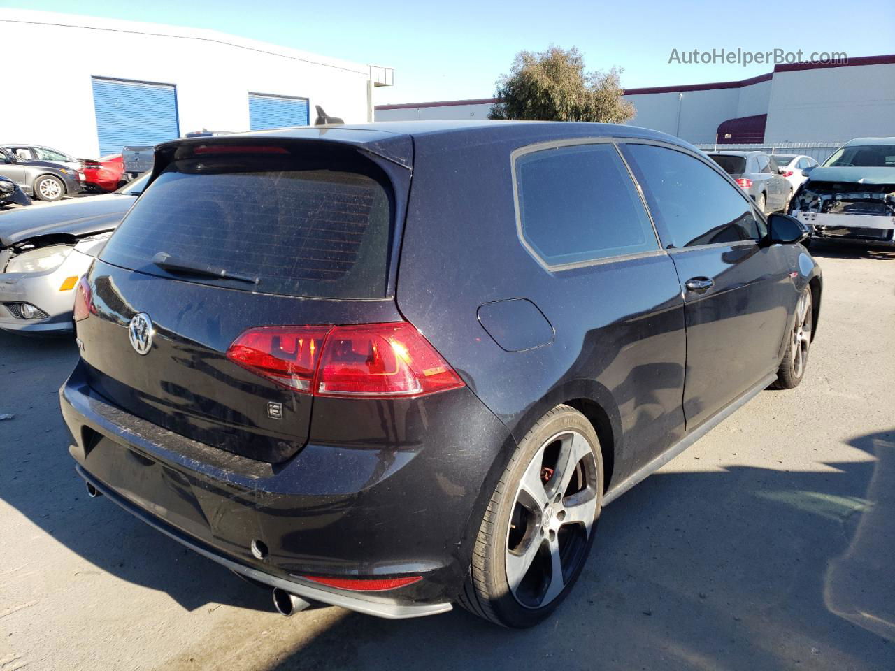 2015 Volkswagen Gti  Черный vin: 3VWYT7AU1FM064863