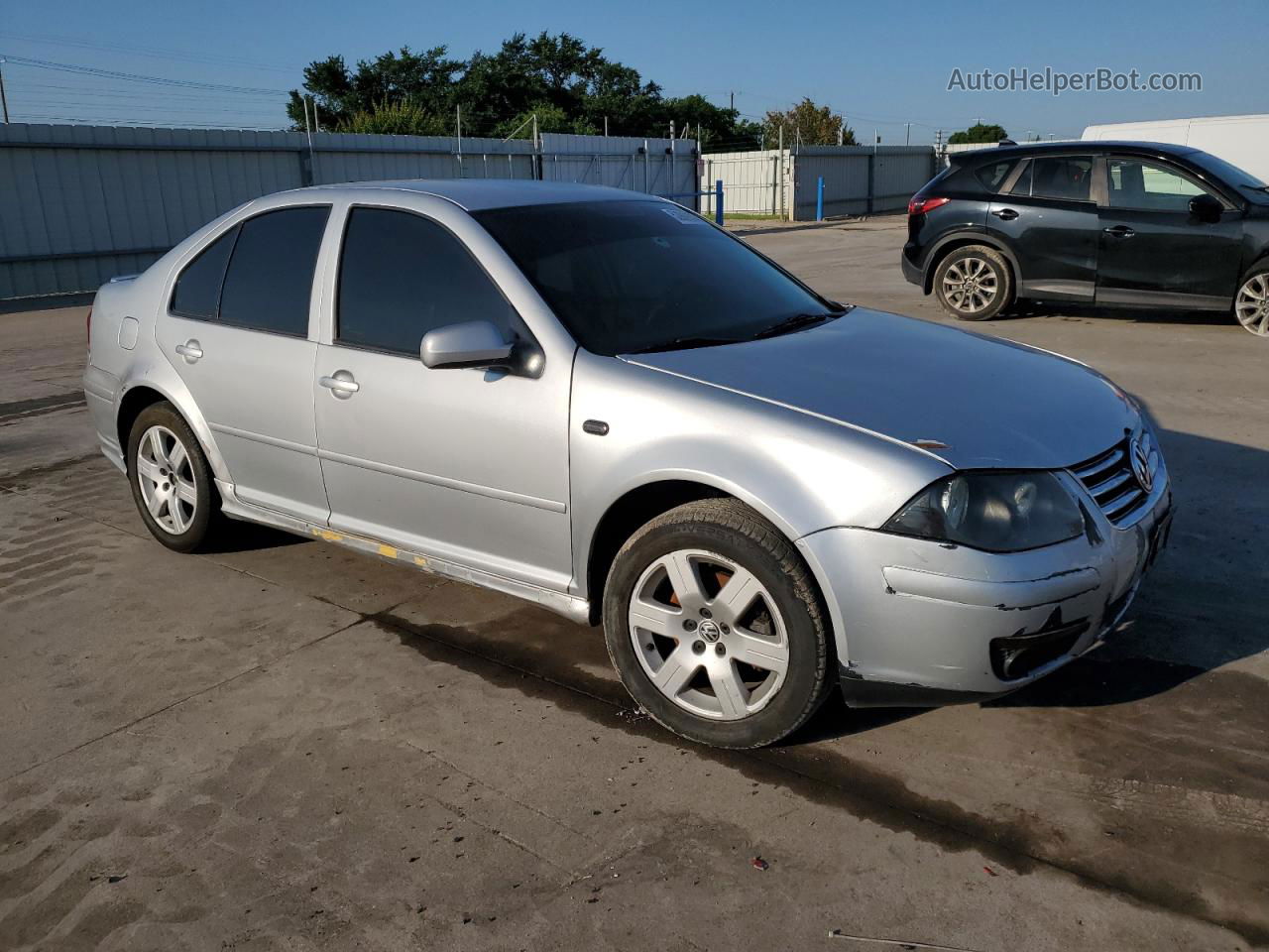 2009 Volkswagen Jetta Silver vin: 3VWYV49M09M638824