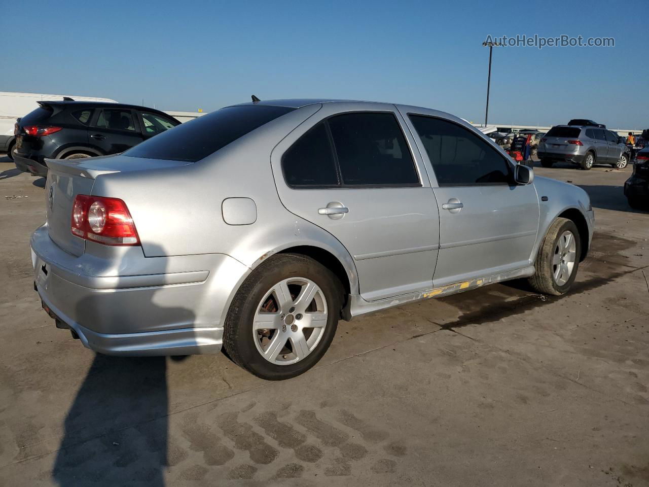 2009 Volkswagen Jetta Silver vin: 3VWYV49M09M638824