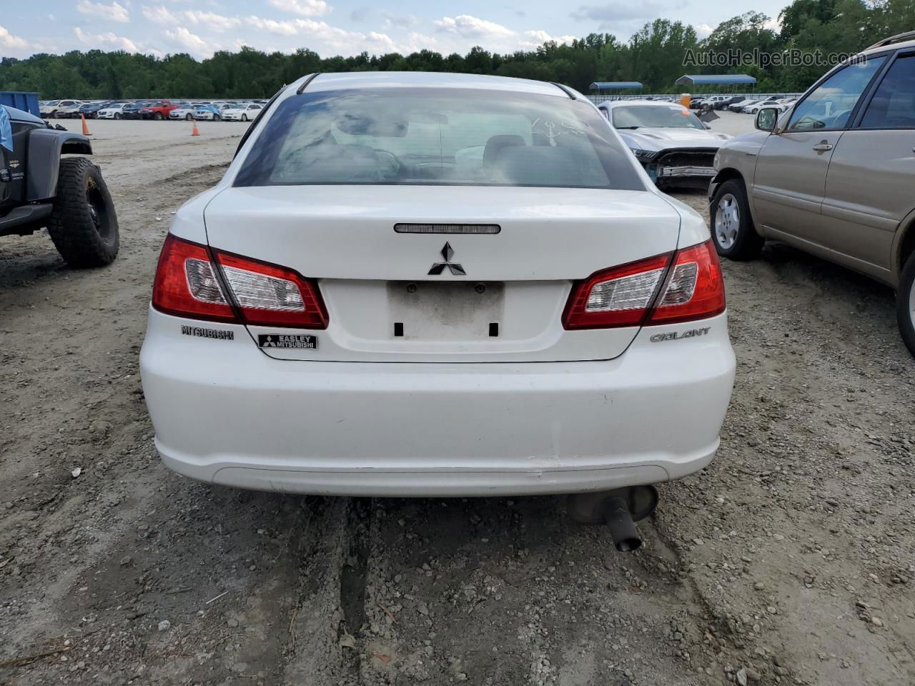 2011 Mitsubishi Galant Es White vin: 4A32B3FF8BE022489