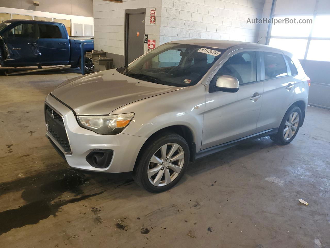 2014 Mitsubishi Outlander Sport Es Silver vin: 4A4AP3AU0EE019671