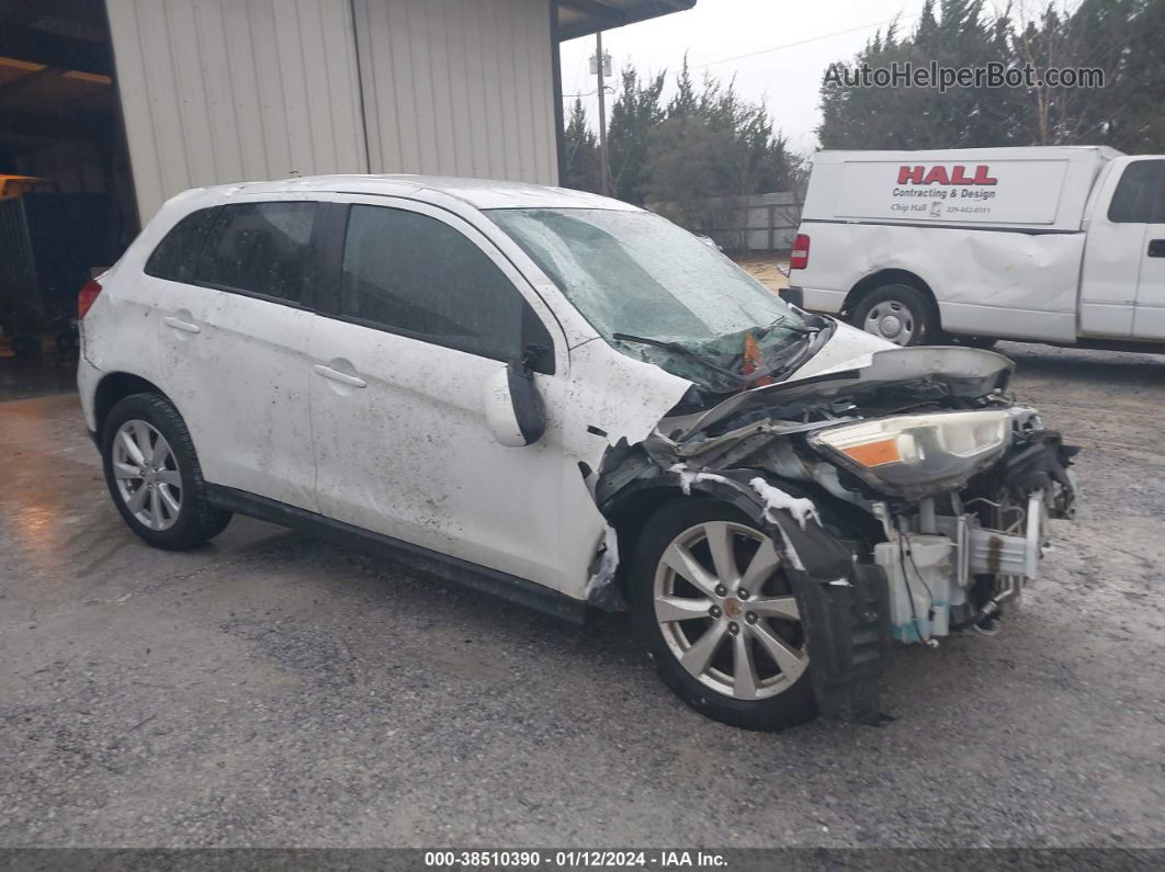 2015 Mitsubishi Outlander Sport Es White vin: 4A4AP3AU0FE046760