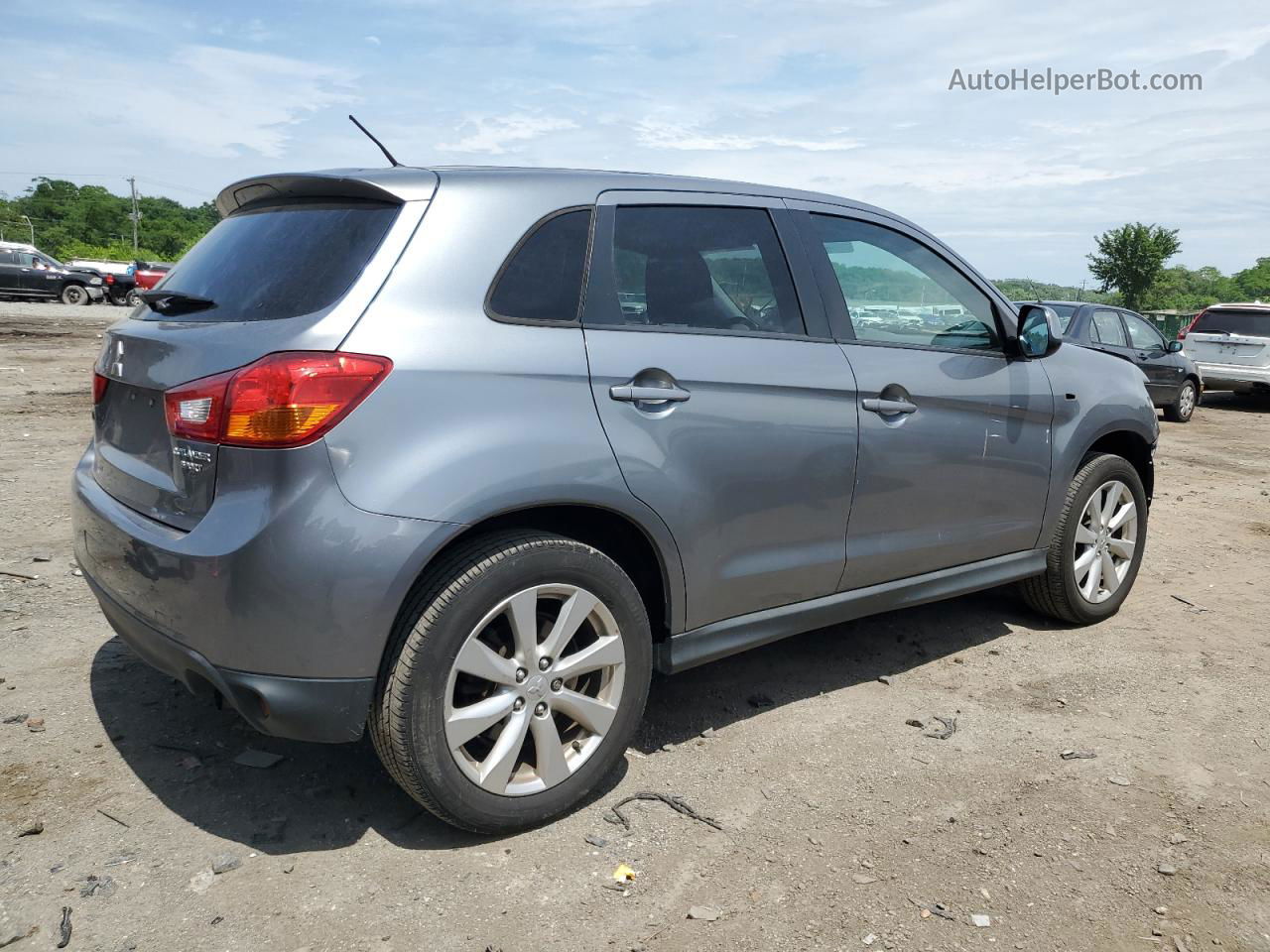 2013 Mitsubishi Outlander Sport Es Серебряный vin: 4A4AP3AU1DE006054