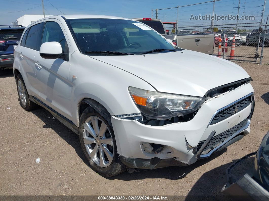 2015 Mitsubishi Outlander Sport Es White vin: 4A4AP3AU3FE044243