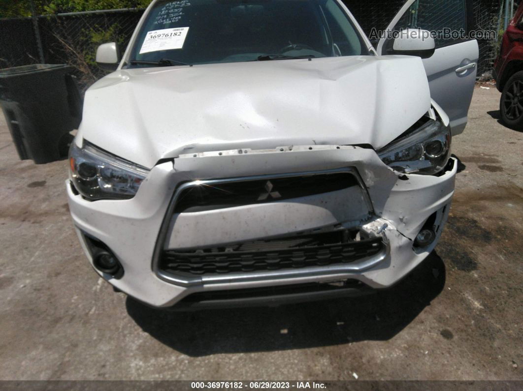 2015 Mitsubishi Outlander Sport Es Белый vin: 4A4AP3AU8FE055917