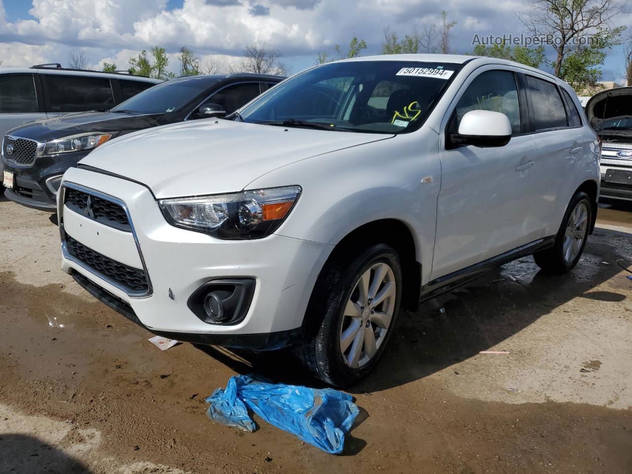 2013 Mitsubishi Outlander Sport Es Белый vin: 4A4AP3AU9DE010417