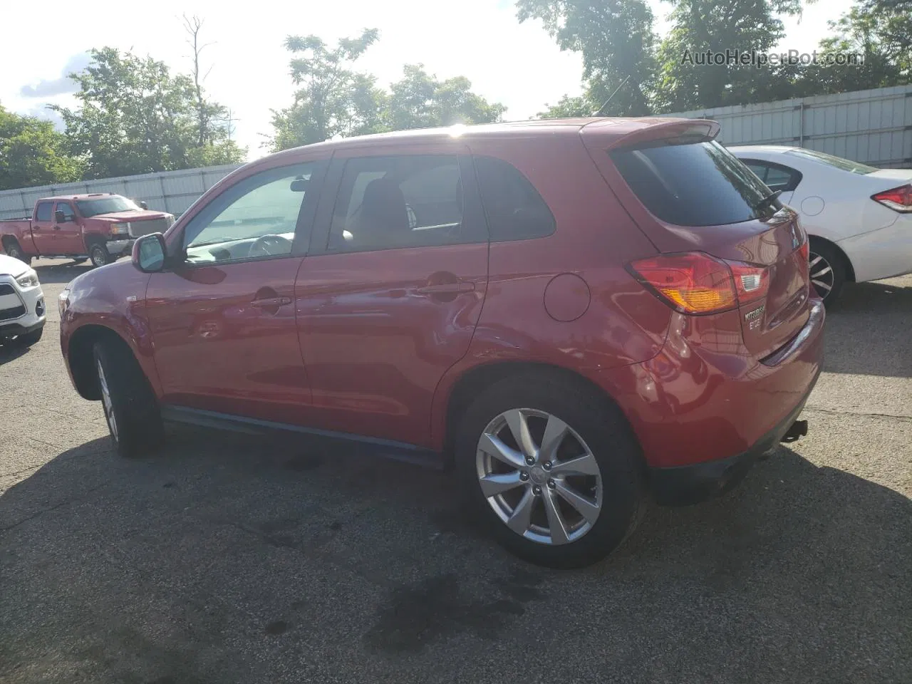 2015 Mitsubishi Outlander Sport Es Красный vin: 4A4AR3AUXFE027725